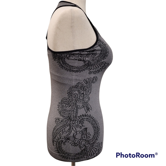 Elimawear Activewear Racerback Tank Size S - Picture 3 of 9